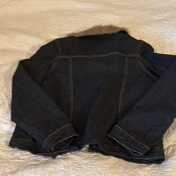 Hip Jeans fur lined blue Jean jacket, LARGE - Picture 5 of 6